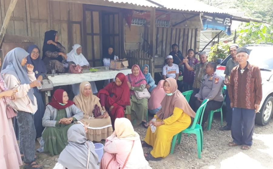 Deteksi Dini Guna Dengarkan Keluhan dan Curhatan Warga, Polsek Muara Sahung Gelar Jumat Curhat 