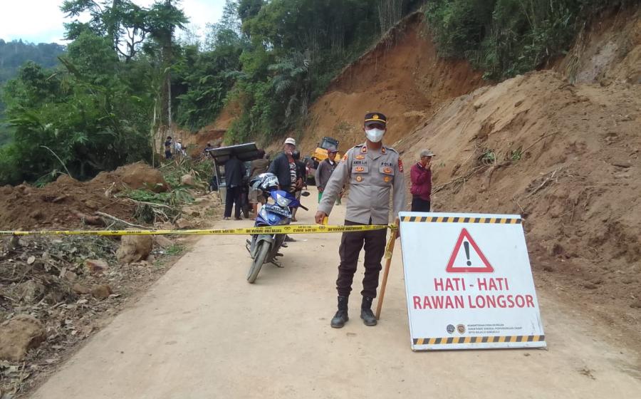 Jalan Penghubung Lebong-Rejang Lebong Putus Total!