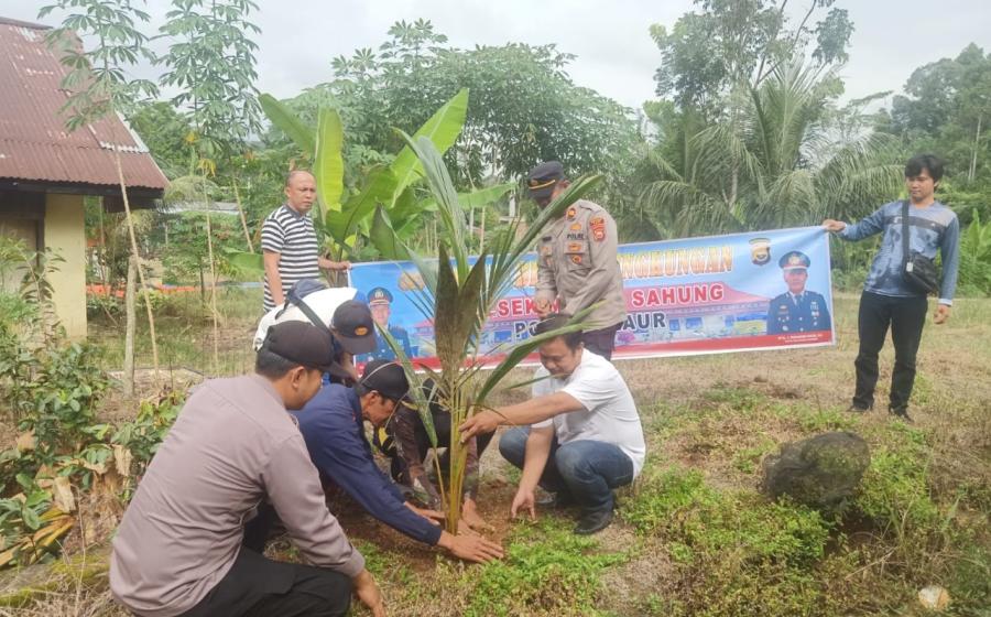 Bulan Bakti Lingkungan, Polres Muara Sahung Laksanakan Penanaman Pohon 