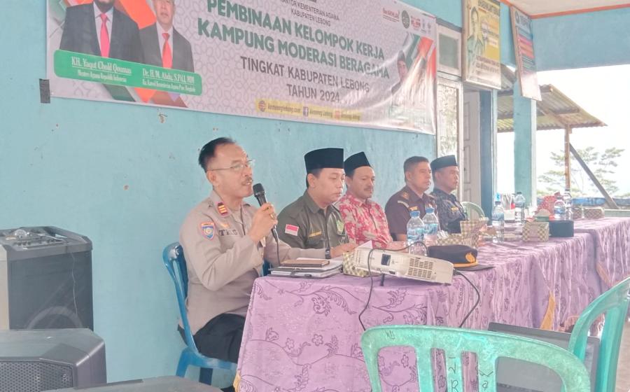 Kasat Binmas Polres Lebong Jadi Narasumber Pembinaan Pokja Kampung Moderasi Beragama