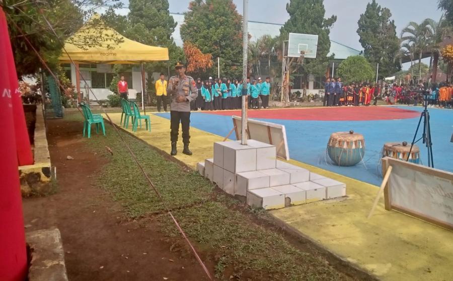 Kapolsek Padang Jaya Hadiri Pembukaan Perlombaan Dalam Rangka HUT RI Ke-79