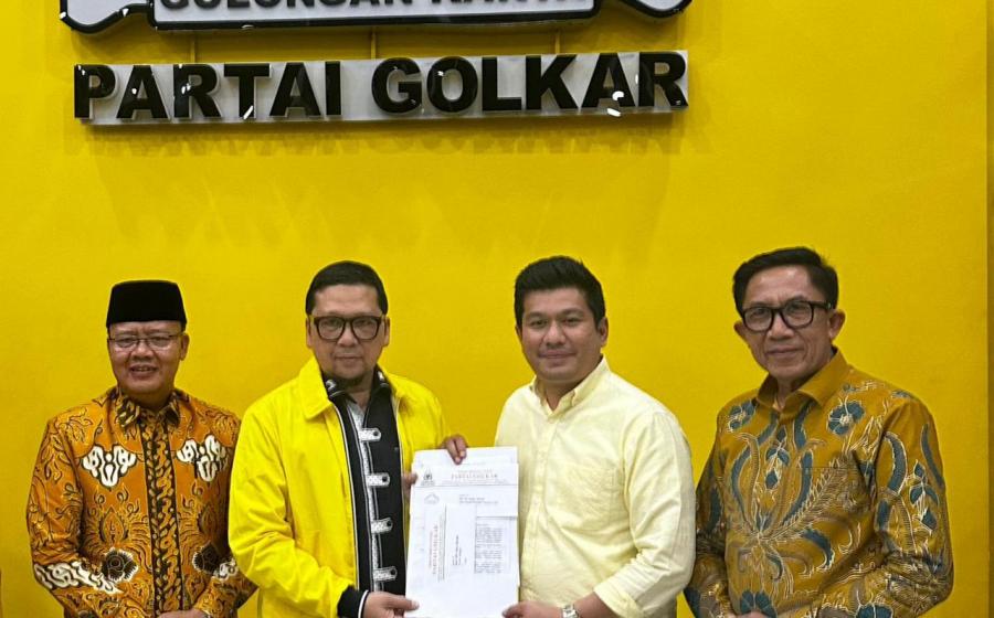Rekom Partai Golkar Berlabuh Pada Pasangan Arie - Sumarno