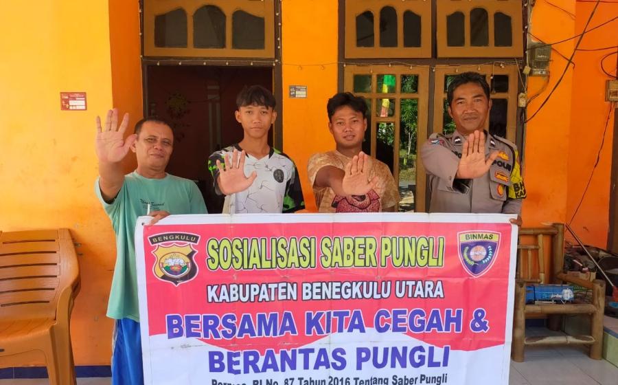 Polsek Ketahun Sosialisasi Saber Pungli Bersama Warga Binaanya Desa Sumber Mulya
