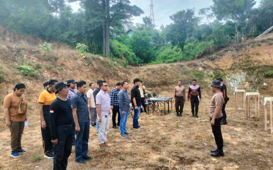 Asah Kemampuan, Polres Kaur Latihan Rutin Menembak