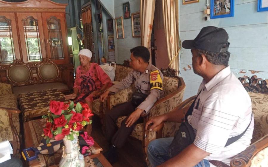 Tingkatkan Koordinasi, Bhabinkamtibmas Polsek Lebong Utara Sambang ke Warga di Desa Nangai Tayau dan Desa Nangai Tayau I