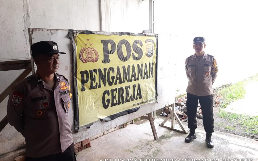 Polsek Selupu Rejang Amankan Ibadah Mingguan di Gereja-gereja Wilayah Hukum Polsek Selupu Rejang