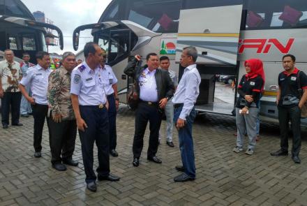 PT. SAN Lounching 3 Bus Mercedes-Benz Layani Rute Bengkulu – Padang Paria
