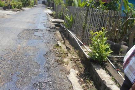pengaspalan Jalan Gang Kalimantan