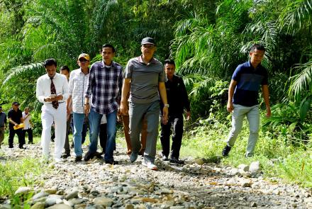 Plt Gubernur Tinjau Pembangunan Kab Kaur