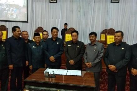 Paripurna pengesahan 2 raperda