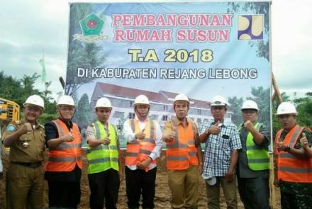 Bupati Rejang Lebong Resmikan dan Peletakan Batu Pertama
