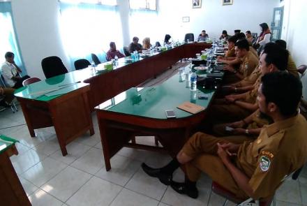 Rapat BANGGAR DPRD SELUMA