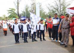 Pemkot Bengkulu menggelar bermacam lomba. Salah satunya, lomba gerak jalan di Sport Center, Pantai Panjang, Selasa (15/08/2017)