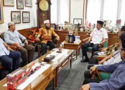 Walikota Bengkulu Helmi Hasan melakukan kunjungan kerja (Kunker) ke Pemerintah Kota Jogjakarta, Jumat (4/7/2017).