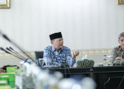 Pertemuan Tim KKP dengan Pemprov Bengkulu membahas solusi transisi pergantian trawls dengan alat tangkap ramah lingkungan untuk nelayan tradisional PEMERINTAHAN