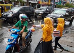 Pembagian Takjil