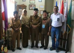 Penjabat Walikota Bengkulu Budiman Ismaun melakukan peninjauan UNBK