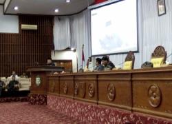 Rapat Paripurna DPRD Provinsi