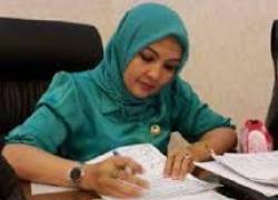 Erna Sari Dewi  Menunggu Perintah DPP
